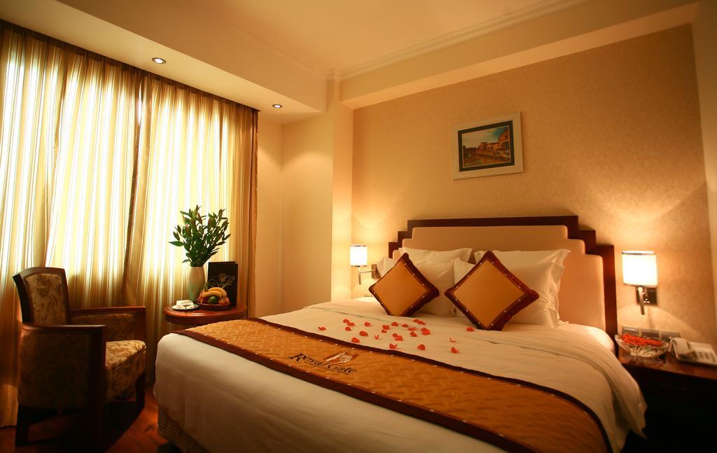 Royal Gate Hotel Hanoj Pokoj fotografie