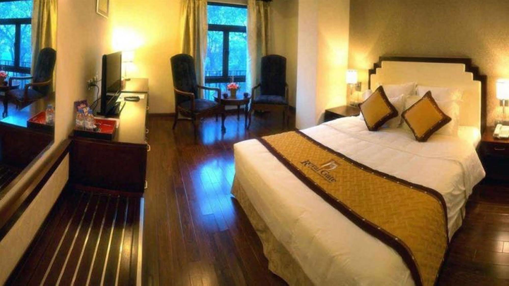Royal Gate Hotel Hanoj Pokoj fotografie