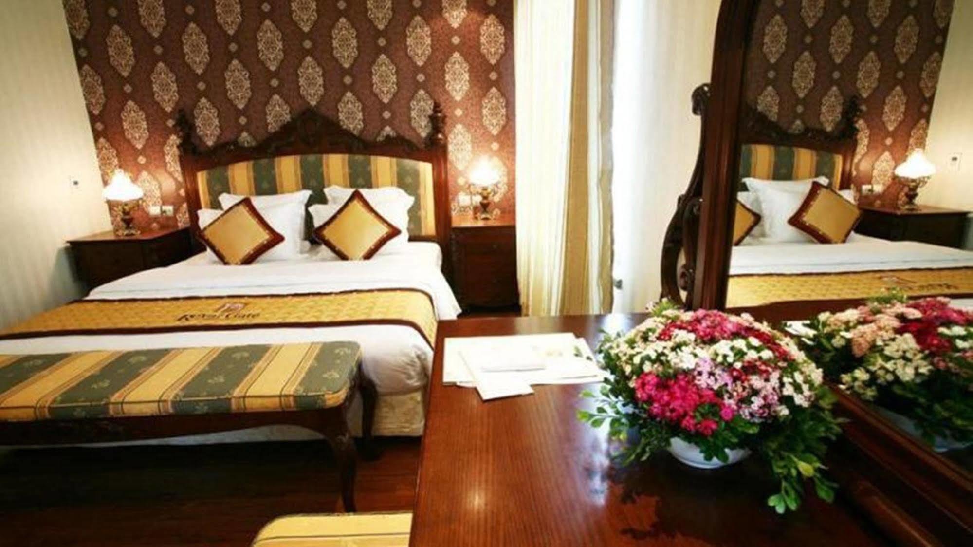 Royal Gate Hotel Hanoj Pokoj fotografie
